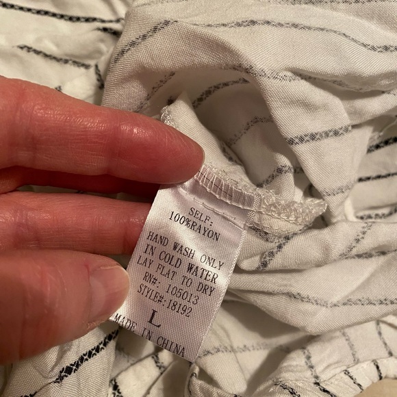 Savanna Jane Embroidered Blouse Bohemian Boho Peasant Festival - Picture 11 of 11